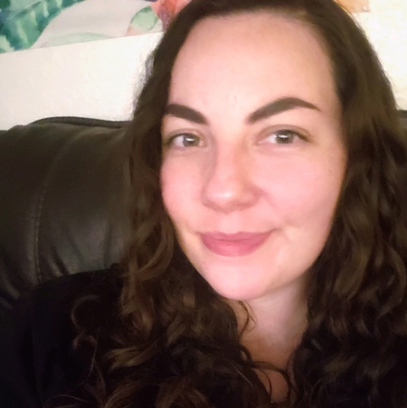 Meet your Posher, Paloma - Picture 1 of 1